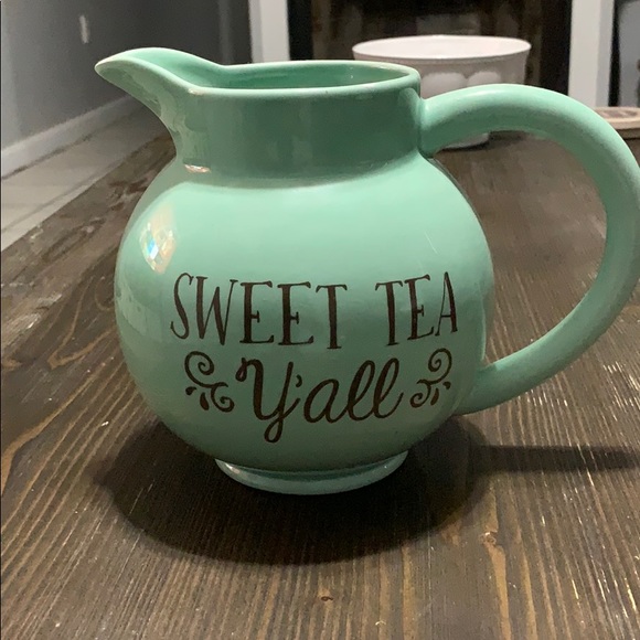 Other - 🎉Mint Green Sweet Tea Vase🎉